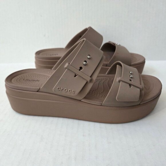Crocs Sandals Womens 9 Beige Latte Brooklyn Buckle Low Wedge Platform - Picture 7 of 15
